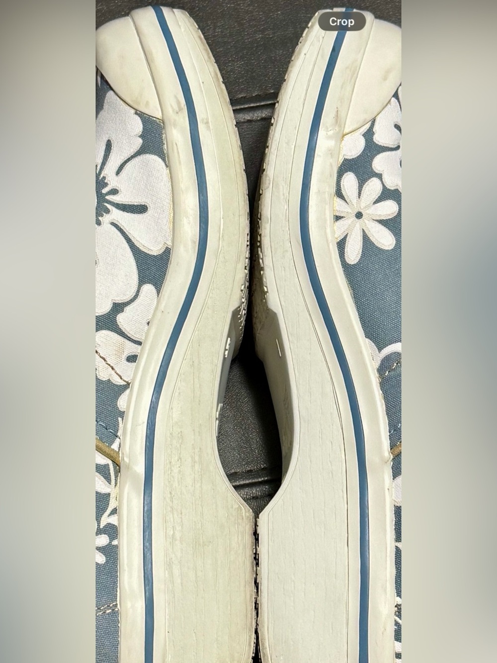 Dansko Light Blue/White Vegan Canvas Hibiscus Print Clog Size 41 - Picture 12 of 16
